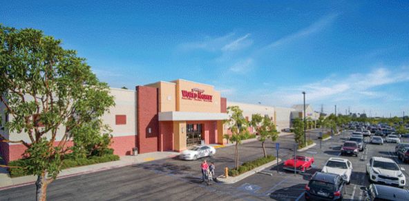 COST PLUS WORLD MARKET: 25262 El Paseo, Mission Viejo, CA 92691